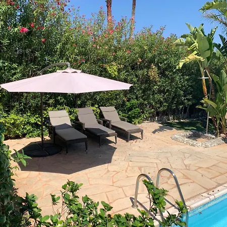 Lachi Marina #17 * Polis