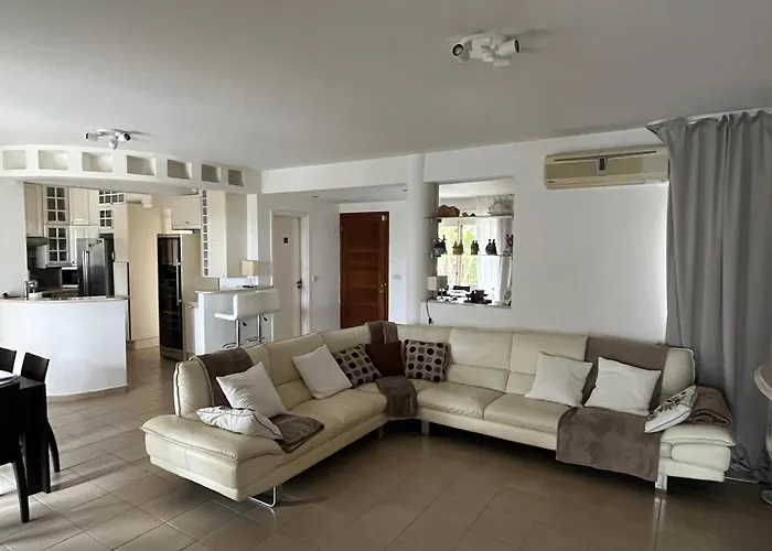 Lachi Marina #17 וילה Polis