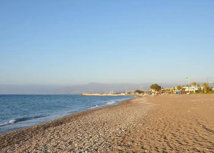 Villa Lachi Marina #17 *